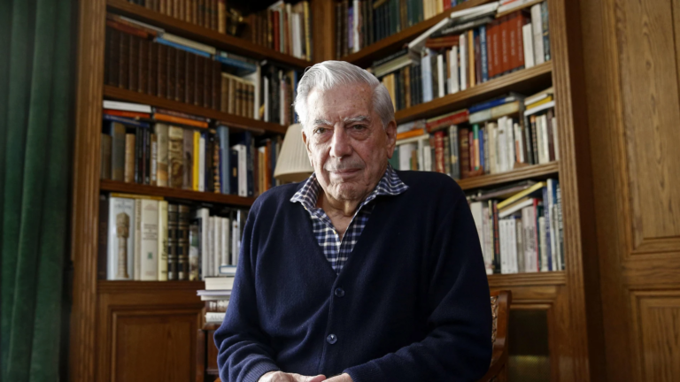 Murió el escritor peruano Mario Vargas Llosa