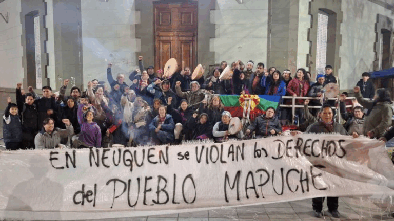 Desalojo de comunidades mapuches en Neuquén: «No usar la LEY PARA REPRIMIR , sino usar la Ley para llevar JUSTICIA a una sociedad desigual que ellos han construido»